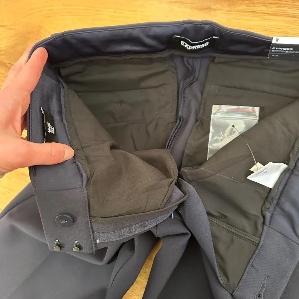 NWT Express Editor Low Rise Navy Bootcut Pants - Size 4L - Picture 8 of 13